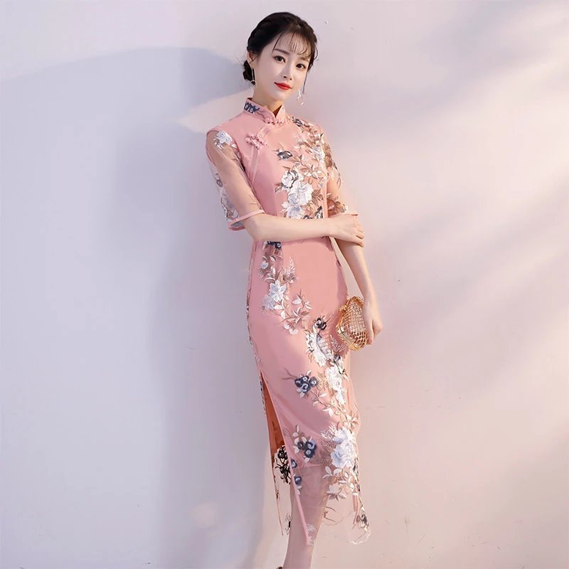 繡花旗袍裙，方寸之間心盡顯女人之美